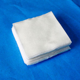 Colorful Medical Gauze Pads For Absorbing Blood And Exudates Folded Edge
