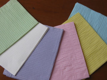 Disposable Dental Bibs by two ply of woodpulp paper and one ply of pe film